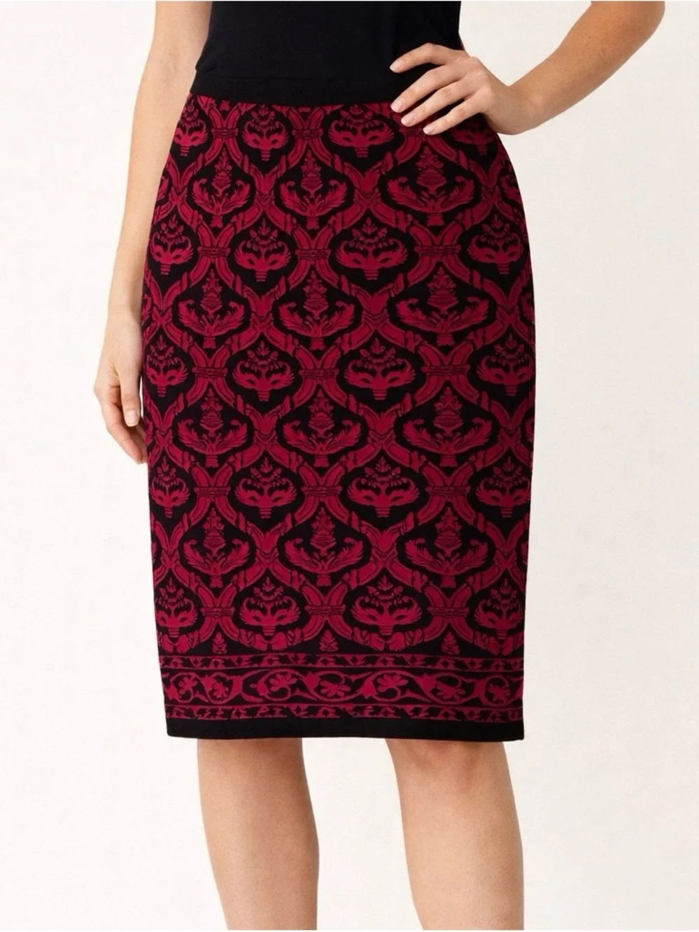 Chelsea & Violet Red Black Damask Knit Pencil Skirt Large Cotton
